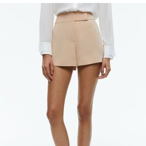 Alice+ Olivia MARA CROSSOVER WAISTBAND CLEAN SHORT